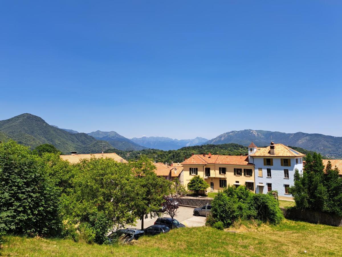 Appartamento Storico Con Giardino Soleggiato - B&B Via Rinaldi Arto Centonara Εξωτερικό φωτογραφία