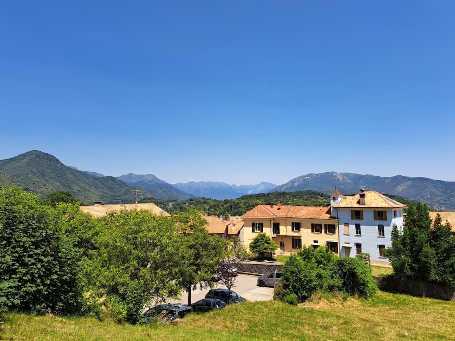 Appartamento Storico Con Giardino Soleggiato - B&B Via Rinaldi Arto Centonara Εξωτερικό φωτογραφία