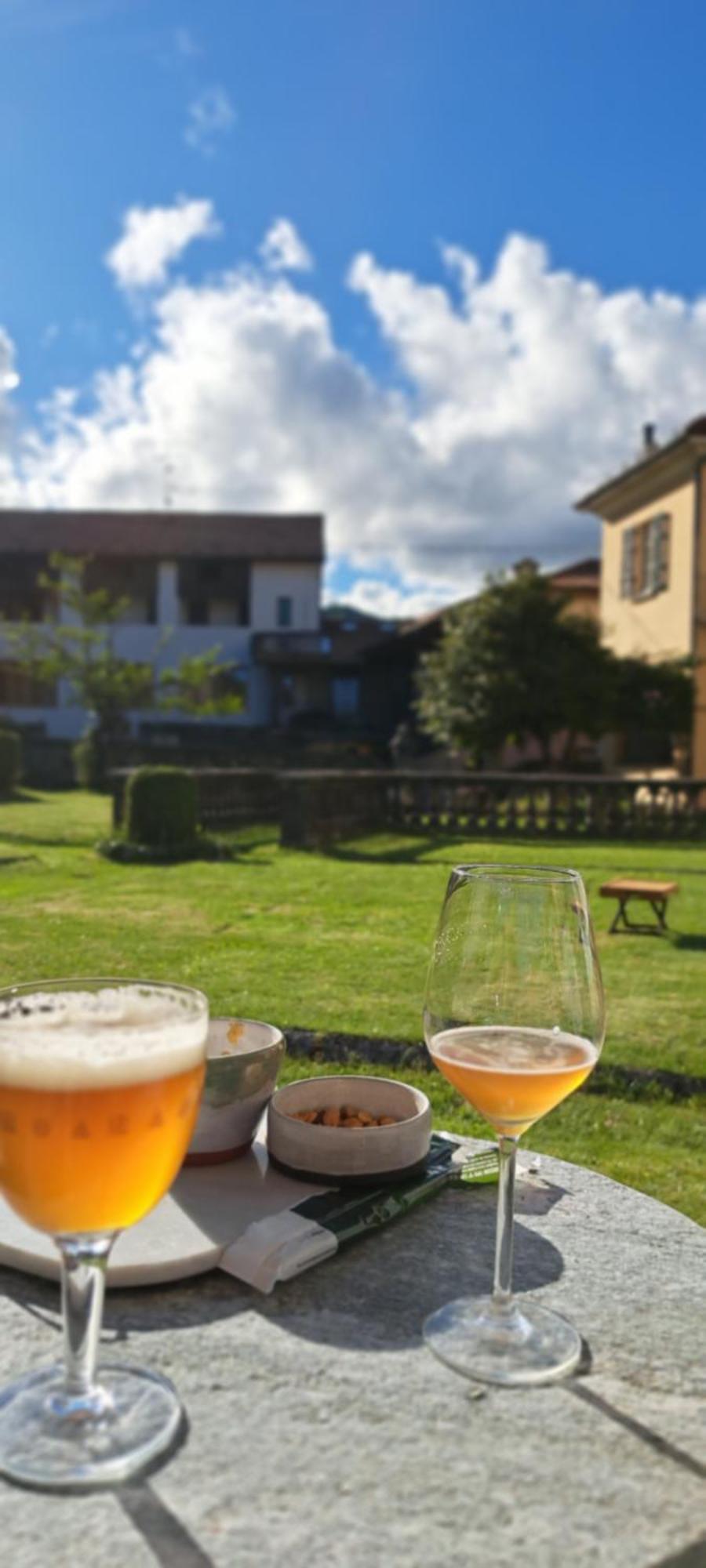Appartamento Storico Con Giardino Soleggiato - B&B Via Rinaldi Arto Centonara Εξωτερικό φωτογραφία