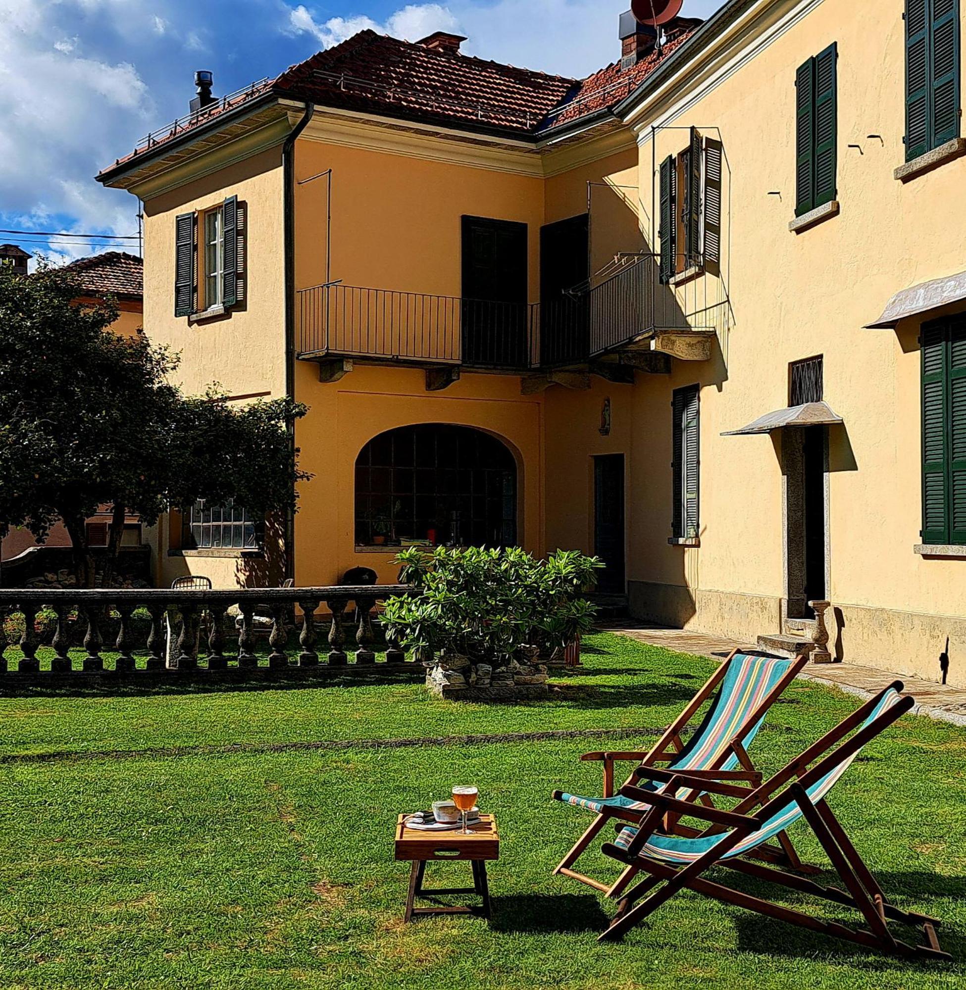 Appartamento Storico Con Giardino Soleggiato - B&B Via Rinaldi Arto Centonara Εξωτερικό φωτογραφία